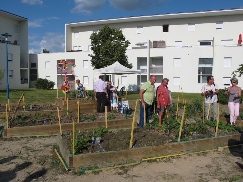 2014 06 Juin14 - Jardin Partag Inauguration 021